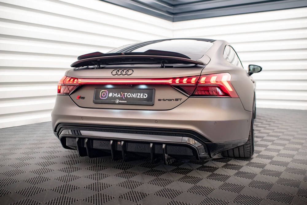 Rear bumper diffuser Audi e-Tron GT