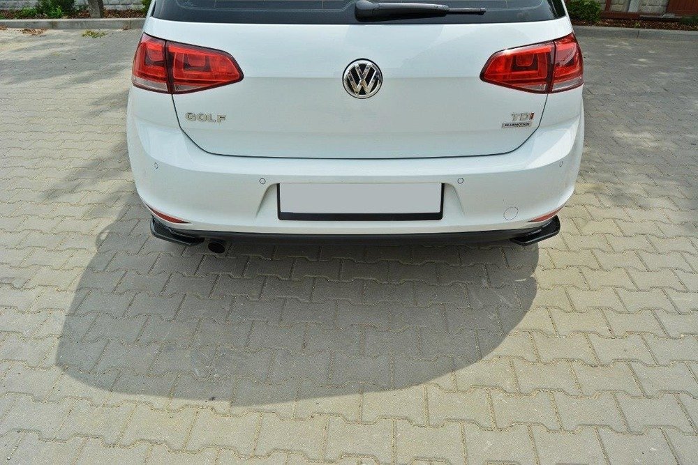 Rear bumper side extension VW Golf 7