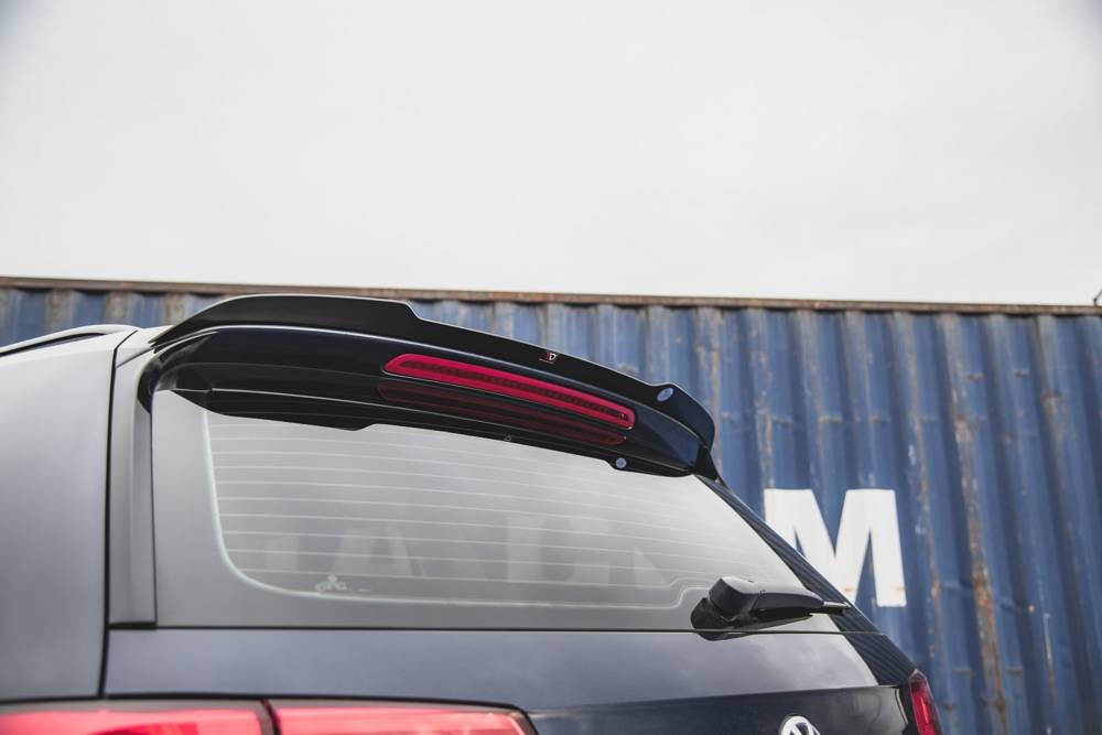 VW Passat B8 rear spoiler Cap