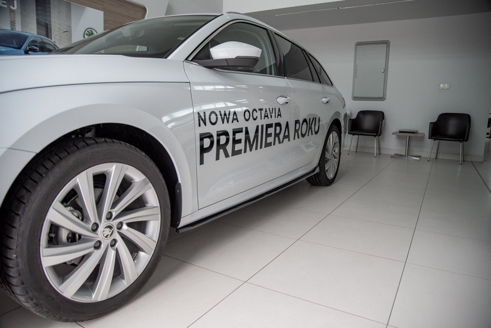 Sideskirts extensions V1  Skoda Octavia 2019-