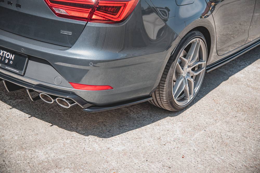 Rear bumper side extension V2 Seat Leon FR /cupra Wagon