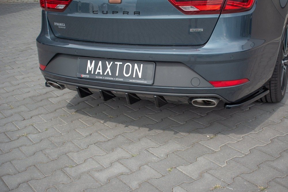 Rear bumper center diffuser V1 Seat Leon Cupra/ FR wagon