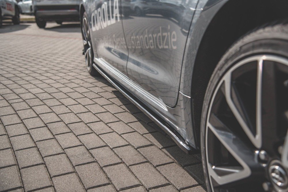 Toyota Corolla sedan Sideskirts extensions